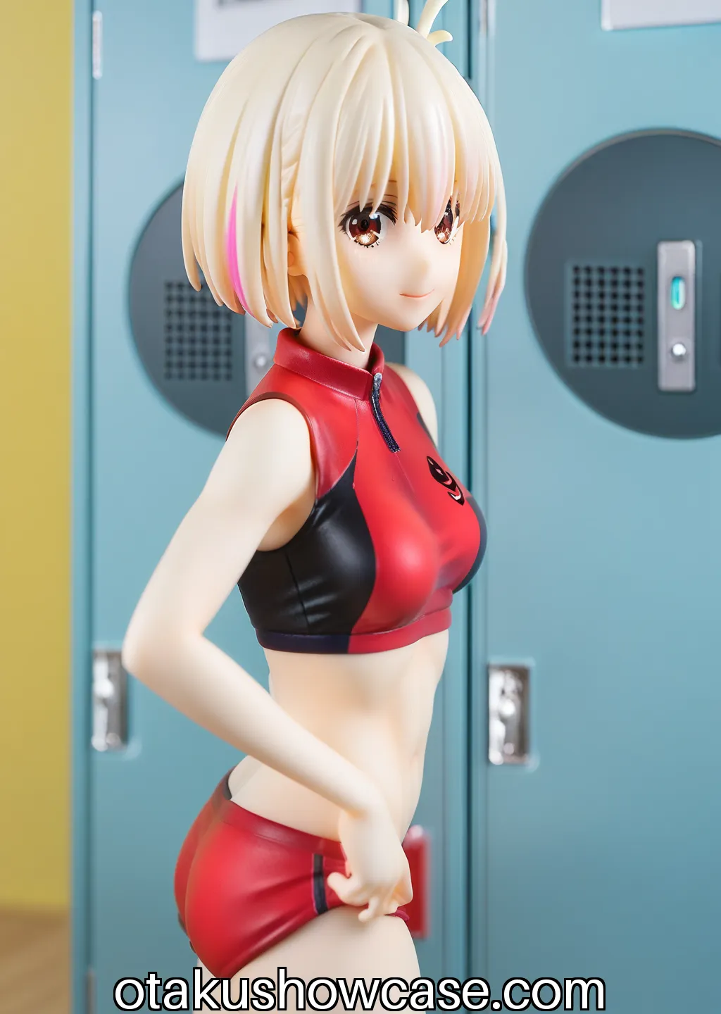 🌸🔥Chisato Nishikigi from Lycoris Recoil – 🔥💖 Stunning Anime Figure with 8K Resolution! 💖